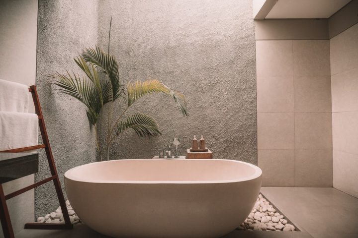 A comfy bath is the most comforting and relaxing thing to do, especially when everything outside seems miserable. Even though the warm water is great to relax in, there are so many other ways to make a bath even more relaxing than it is.